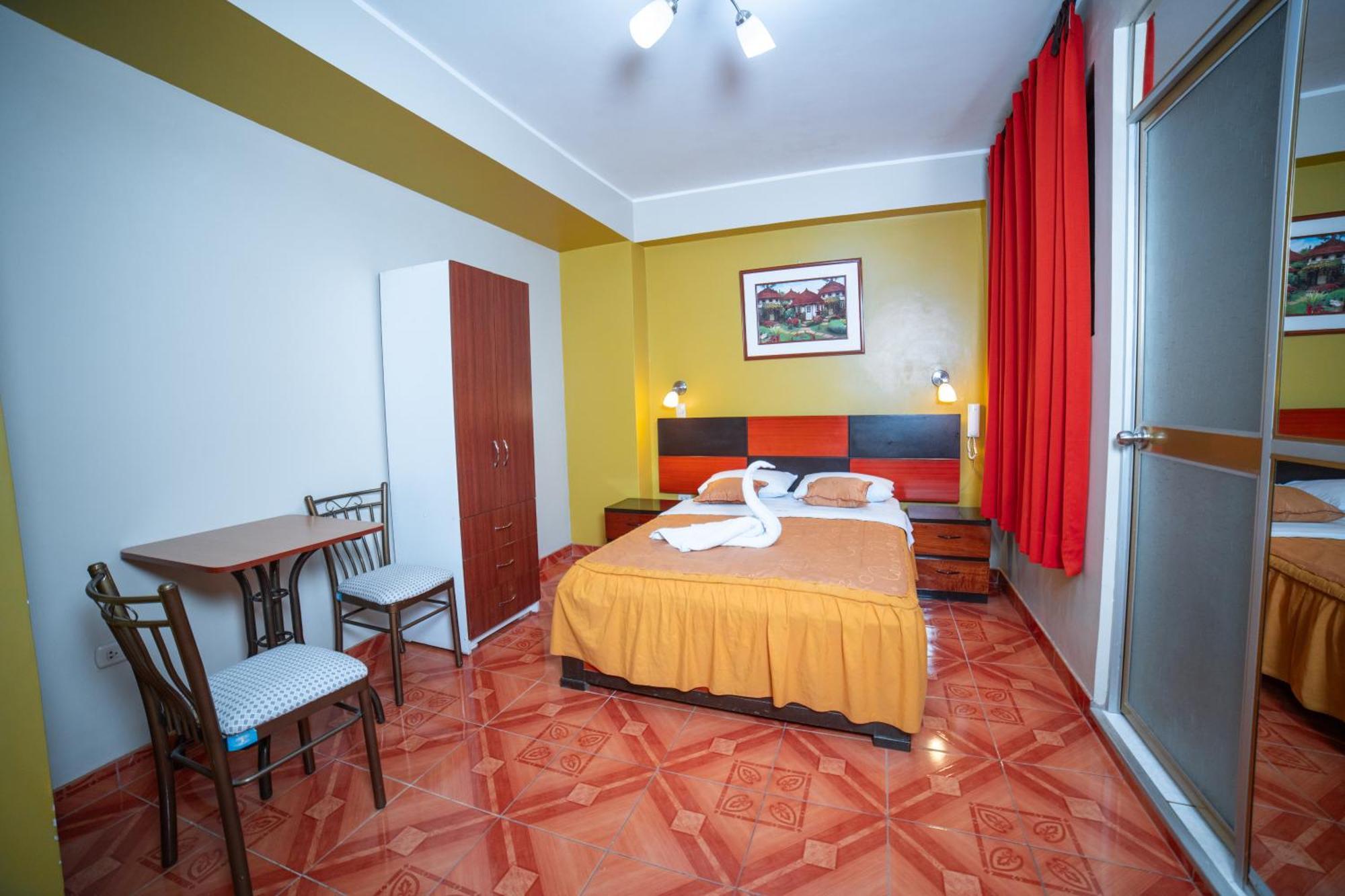 Satipo Hotel Mayros מראה חיצוני תמונה