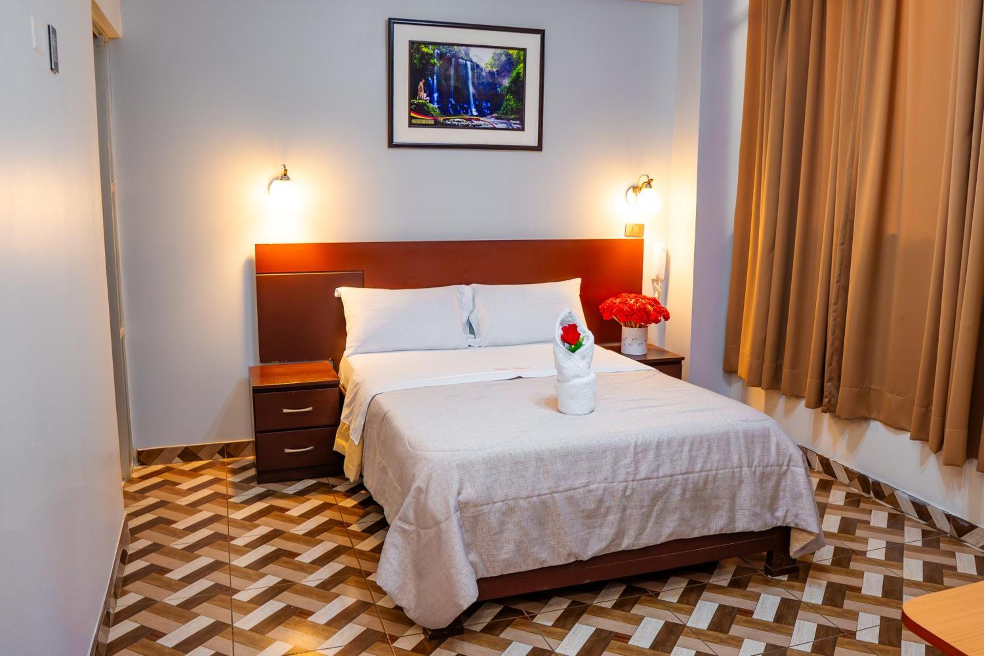 Satipo Hotel Mayros מראה חיצוני תמונה